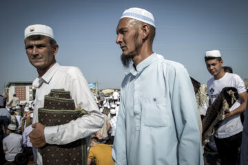 اقامه نماز عید قربان در عیدگاه بندر ترکمن