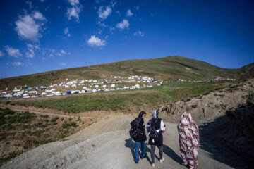 آئین زیارت پیر داغی در روستای کیوی
