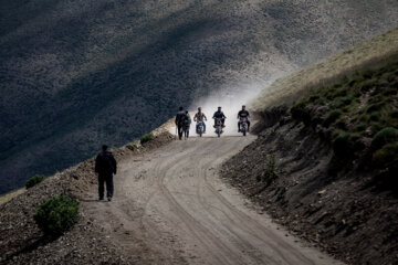 آئین زیارت پیر داغی در روستای کیوی