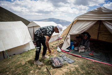 آئین زیارت پیر داغی در روستای کیوی