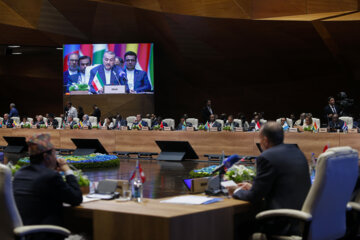 سخنرانی وزیر امور خارجه در اجلاس وزرای جنبش عدم تعهد در باکو