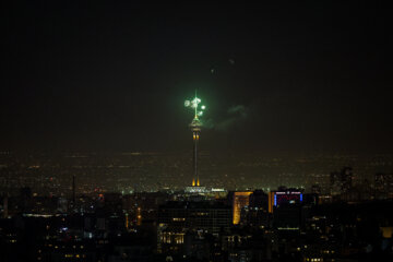 Aïd al-Ghadir: les images du feu d’artifice à la Tour Milad à Téhéran 