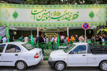 سفره اطعام غدیر در پارک ملت مشهد