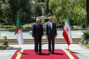 الجزائر کے وزير خارجہ تہران میں ، ایرانی ہم منصب سے ملاقات میں اہم مسائل پر تبادلہ خیال
