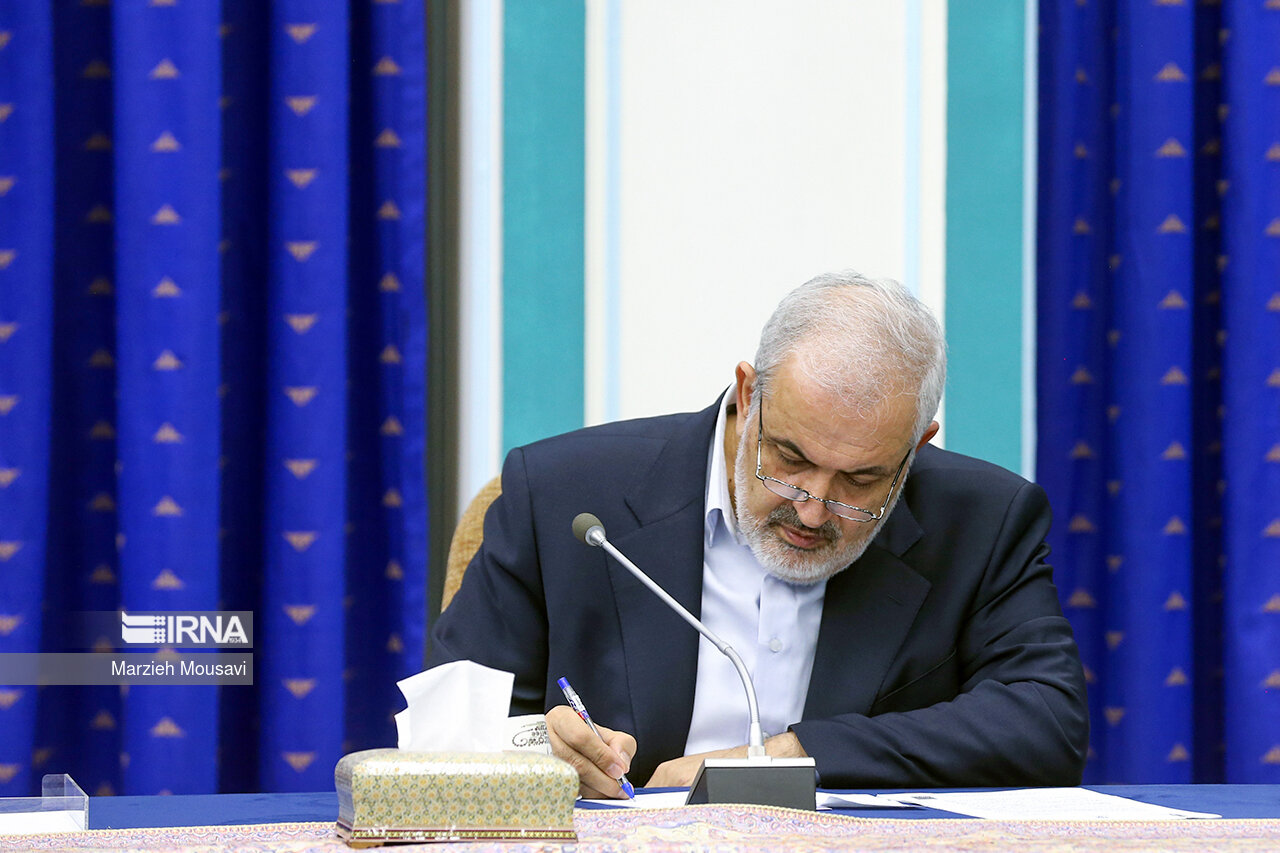 وزیر صمت رد «حسین سلاح‌ورزی» از ریاست اتاق ایران را تایید کرد