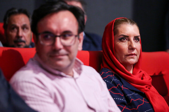 فریبا کوثری: حال سینما فقط برای کمدیها خوب است/ترجیح میدهم فعلا با تلویزیون کار نکنم