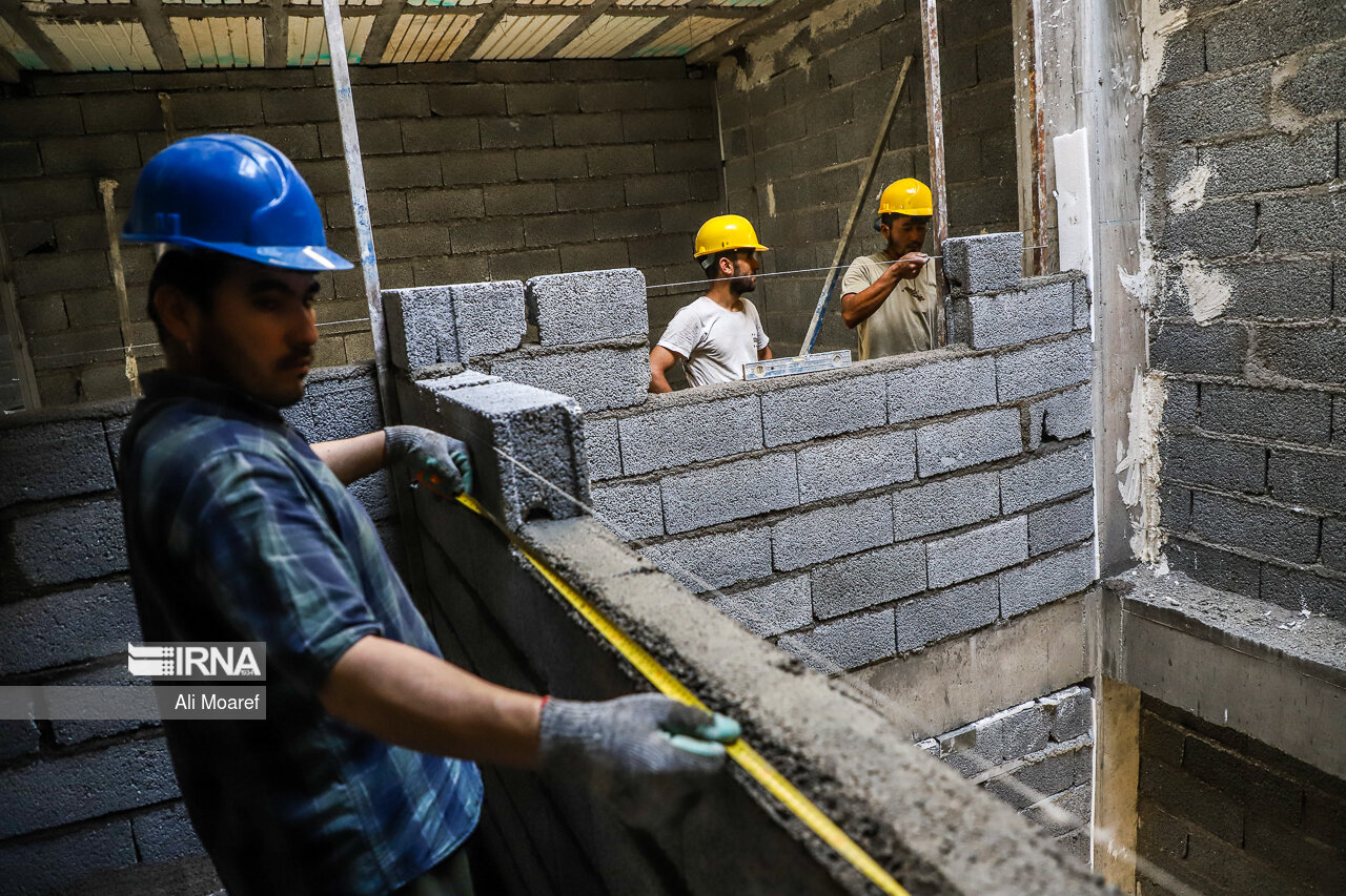 تولیدات صنعت ساختمان با بهترین برندهای جهان رقابت میکند تولیدات صنعت ساختمان با بهترین برندهای جهان رقابت میکند