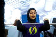 İranlı Halterci Kadın Sporcular Olimpiyatlarda Yarışacak