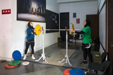 Concentración para preparación de selección femenina iraní de halterofilia