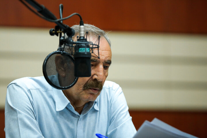 مشکلات مردم را نگویید شما را نمیشنوند/ فضای باز صبح جمعه در انتقاد از مسوولان