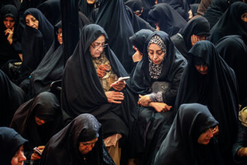 La cérémonie de deuil de Muharram à la maison Bonakdar à Ispahan 