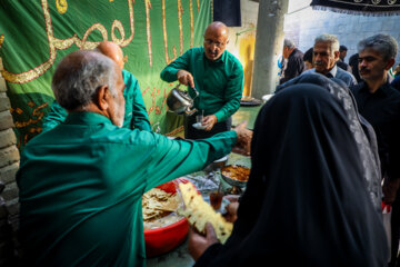 La cérémonie de deuil de Muharram à la maison Bonakdar à Ispahan 