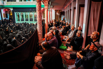 La cérémonie de deuil de Muharram à la maison Bonakdar à Ispahan 