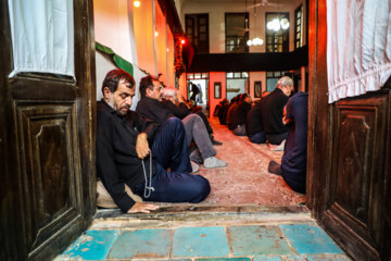 La cérémonie de deuil de Muharram à la maison Bonakdar à Ispahan 