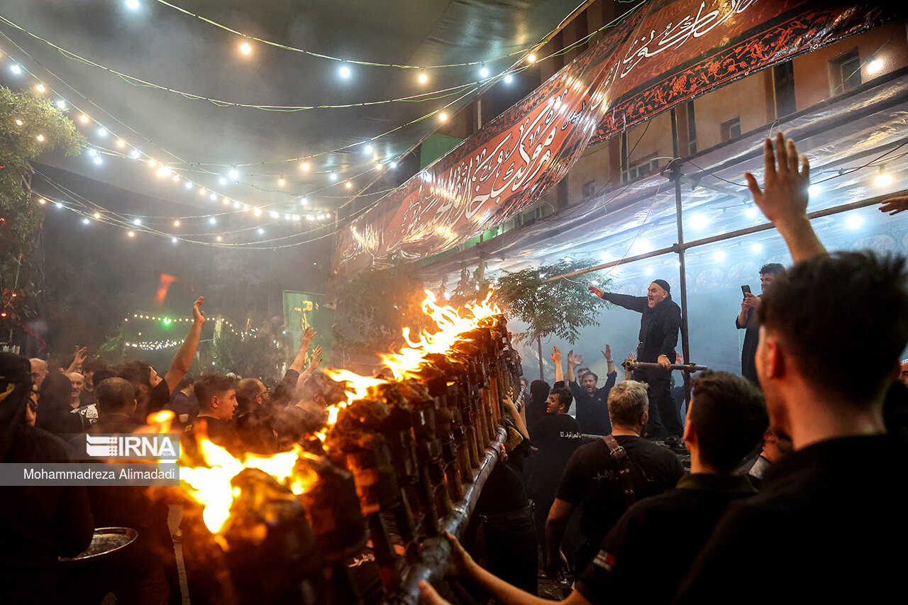 مشعل گردانی در دولت آباد