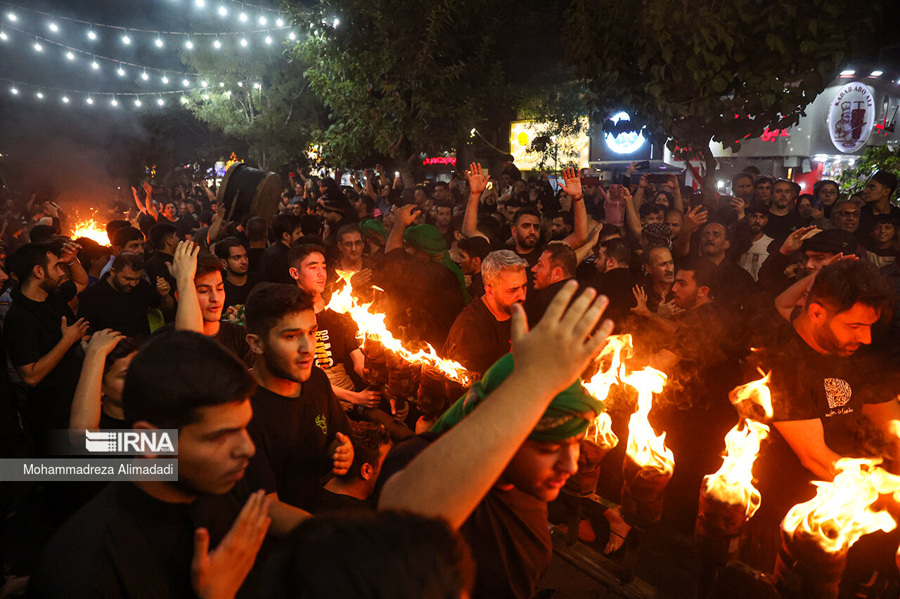 مشعل گردانی در دولت آباد