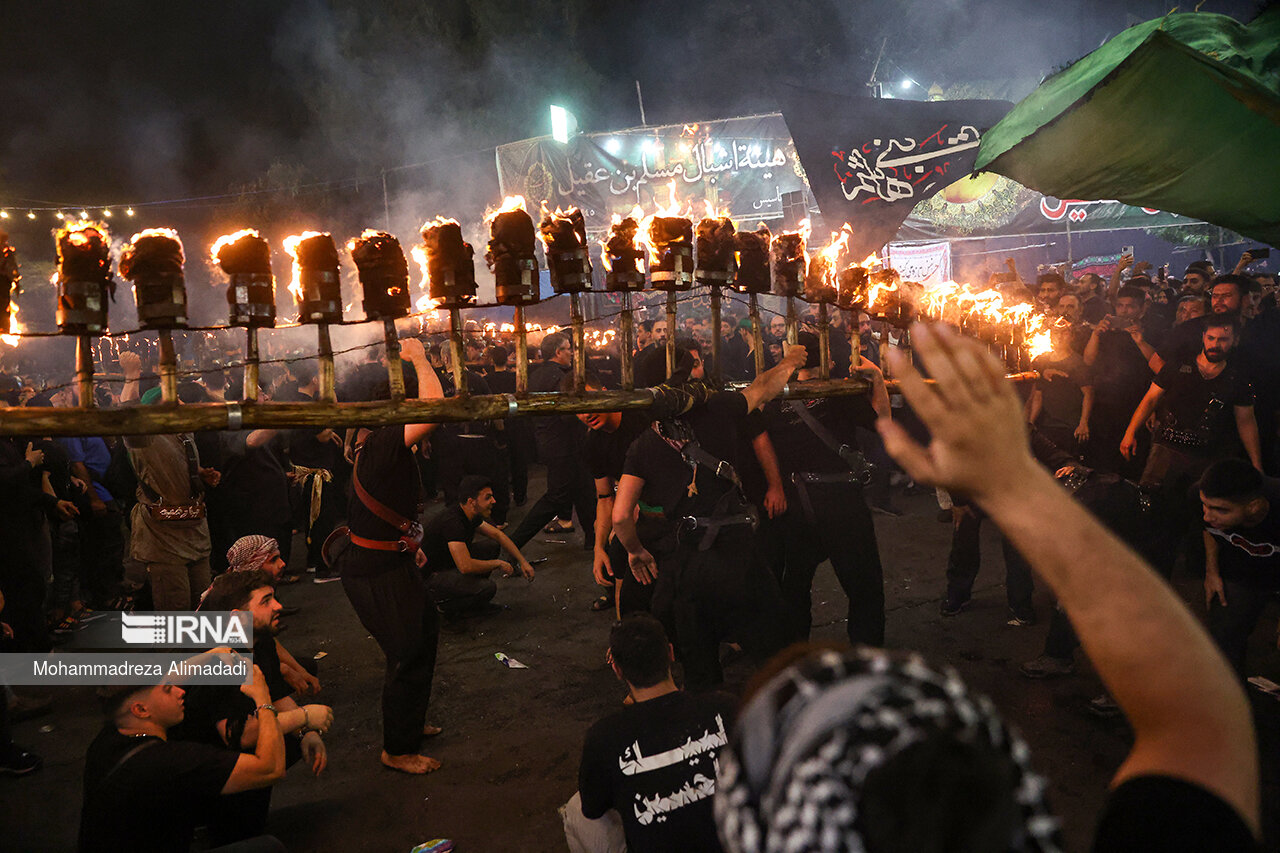 مشعل گردانی در دولت آباد