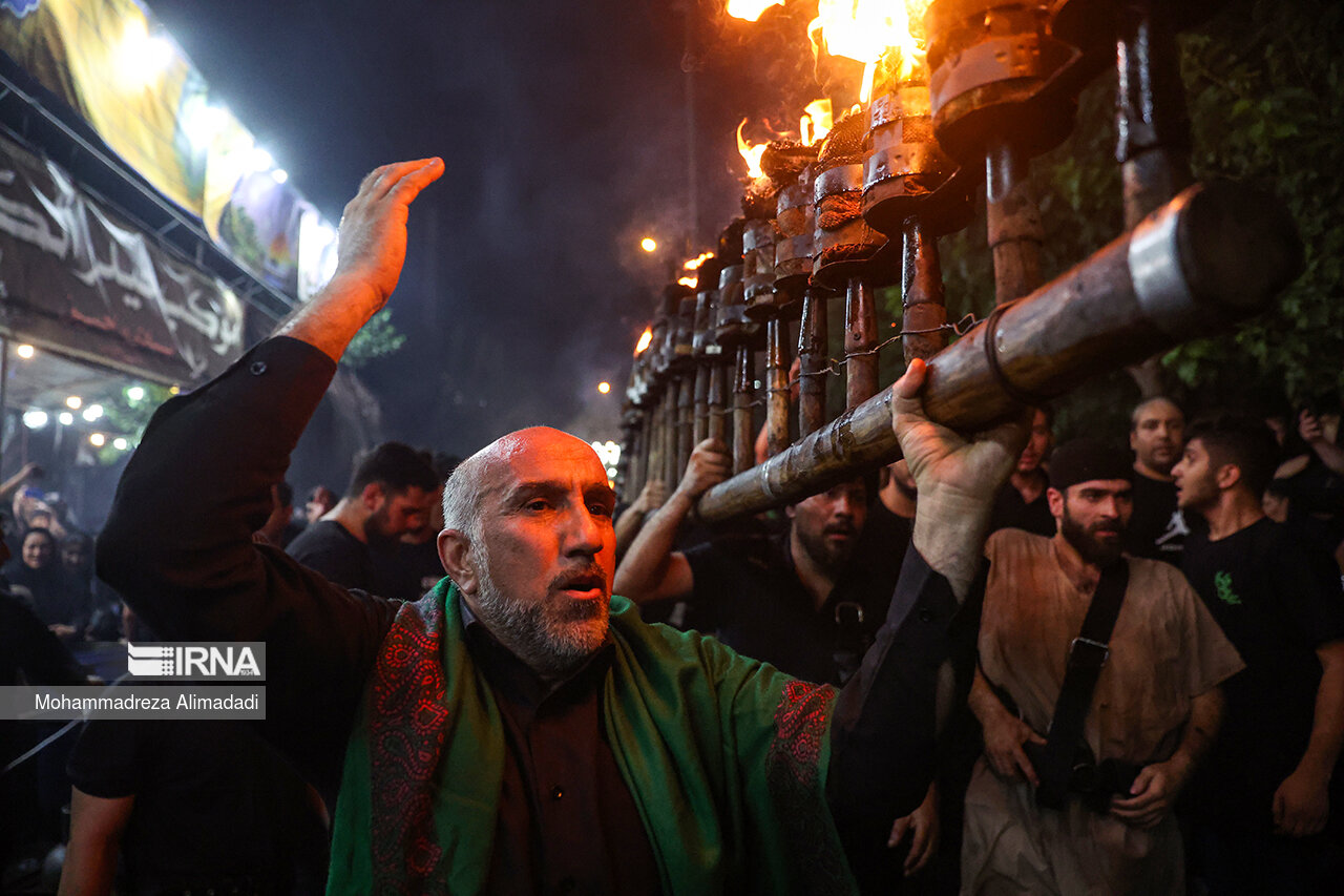 مشعل گردانی در دولت آباد