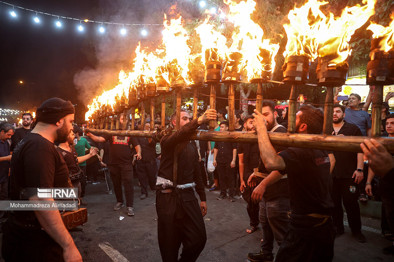 مشعل گردانی در دولت آباد