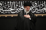 Ayatolá Jamenei asisite a ceremonia de luto Por Imam Husein (P)