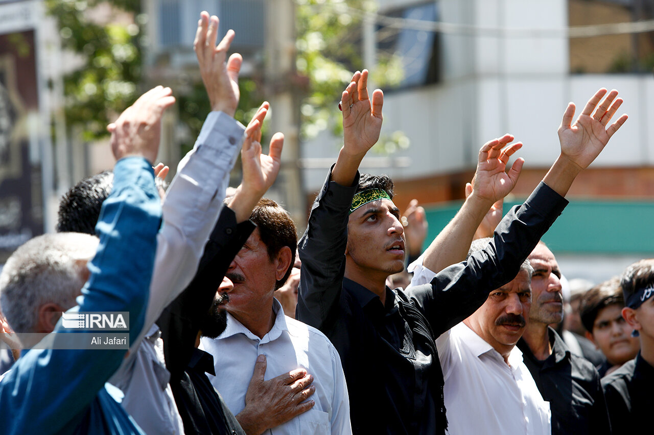 ایلام در سالروز شهادت ثامن الحجج(ع) غرق ماتم و عزا شد