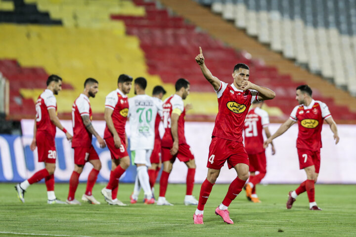 ترکیب منتخب هفته اول؛ سبقت میلیمتری سپاهان و استقلال از پرسپولیس