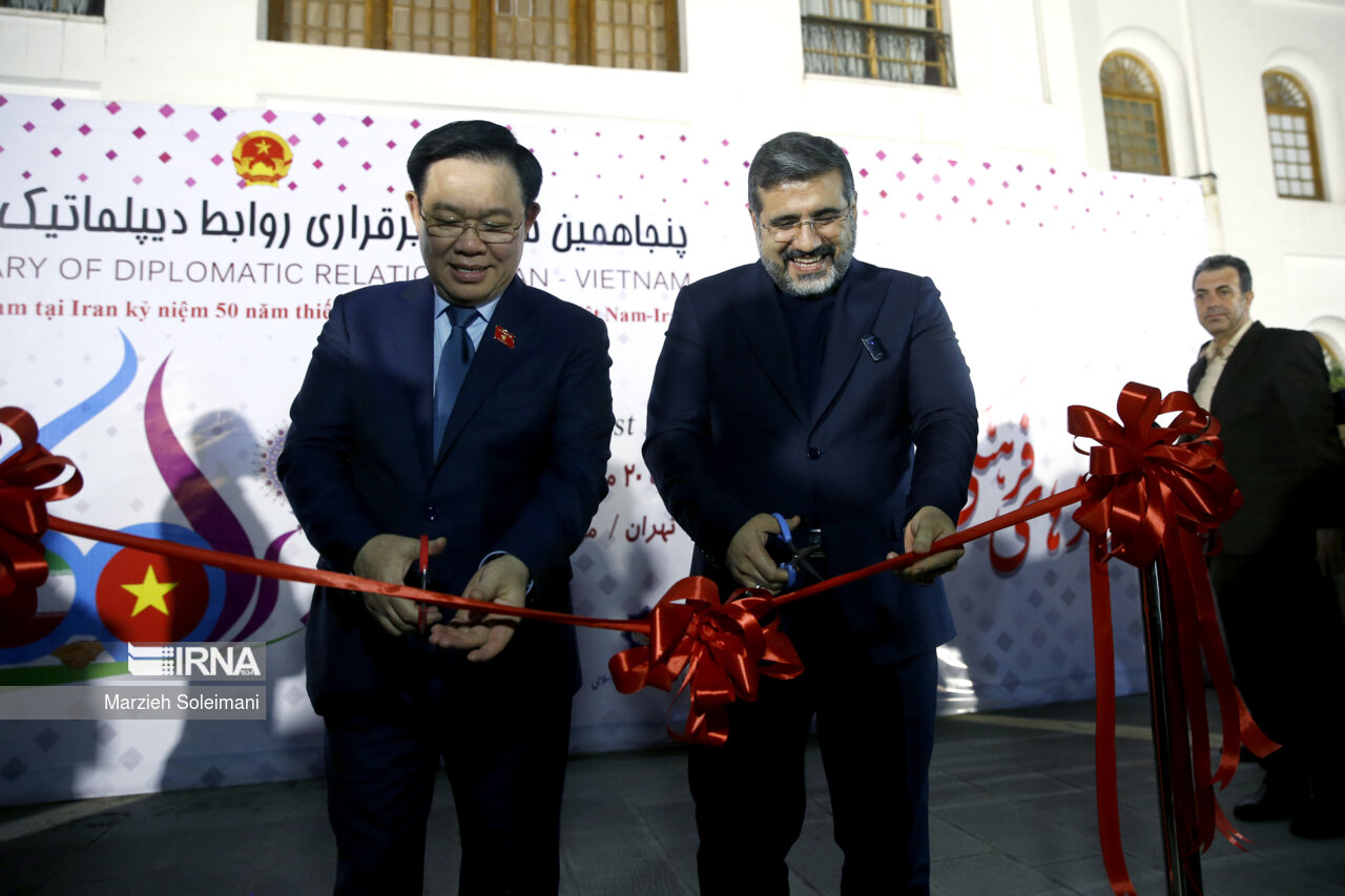 IRNA English - Opening of Vietnamese Cultural Days in Iran