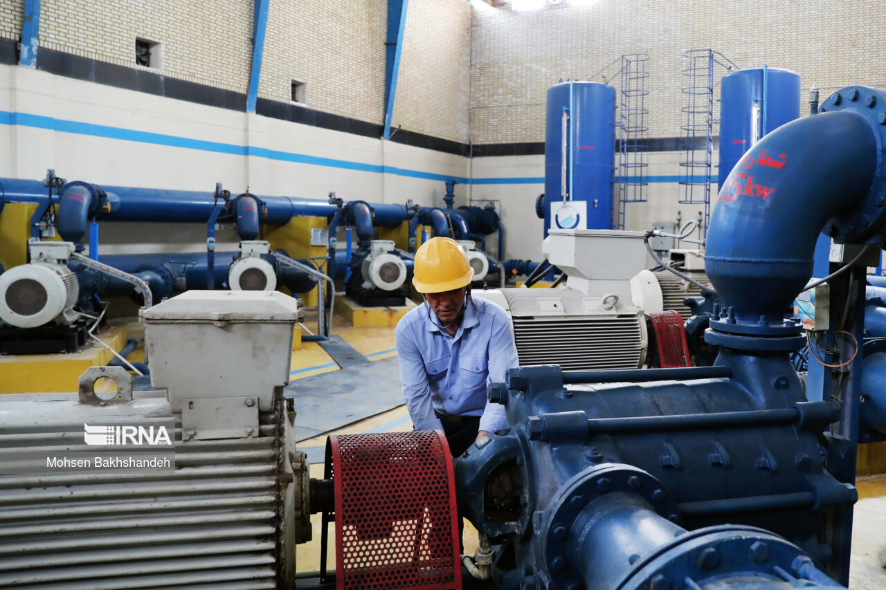 نماینده دشتستان در مجلس:سهمیه آب شرب این شهرستان از خط کوثر افزایش یابد نماینده دشتستان در مجلس:سهمیه آب شرب این شهرستان از خط کوثر افزایش یابد