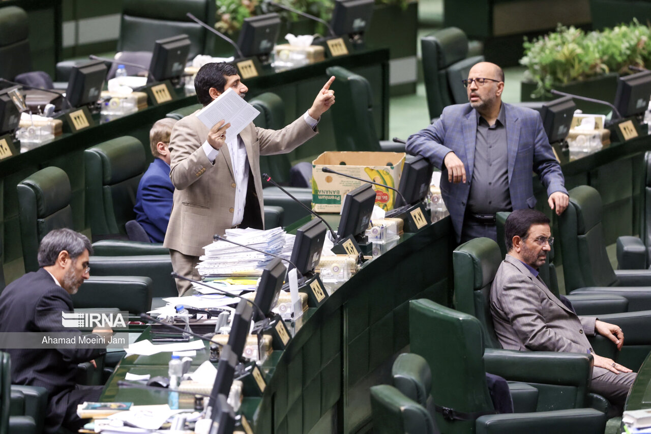 جزئیات نحوه توزیع ۴۰ کرسی جدید نمایندگی مجلس جزئیات نحوه توزیع ۴۰ کرسی جدید نمایندگی مجلس