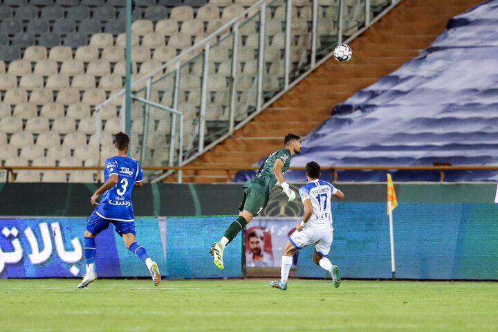 پیروزی استقلال در آزادیِ سوتوکور با پرواز آسمانخراش آبیها؛ ملوان دست خالی برگشت