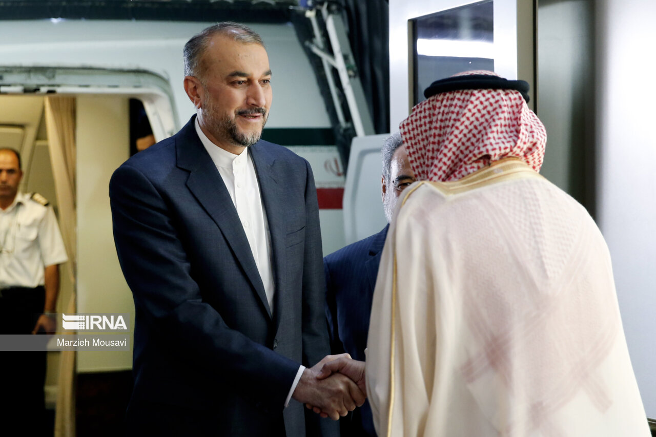 ورود «حسین امیرعبداللهیان» وزیر امور خارجه جمهوری اسلامی ایران به فرودگاه بین المللی ریاض