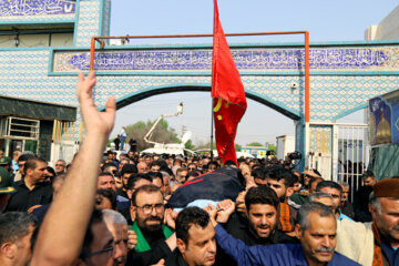 تشییع پیکر مادر سردار شهید «علی هاشمی»