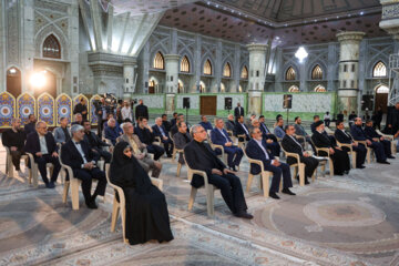 El presidente Raisi y su gabinete renuevan su lealtad al Imam Jomeini
