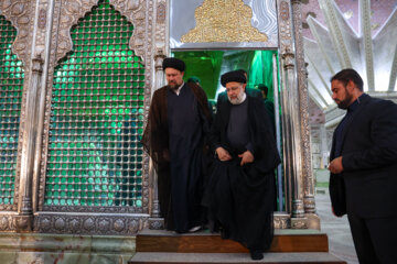 El presidente Raisi y su gabinete renuevan su lealtad al Imam Jomeini
