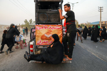 حرکت کاروان "مشایه الحسین" اهواز به سمت کربلا