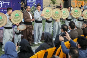 سی امین جشنواره هنرهای تجسمی جوانان در سنندج