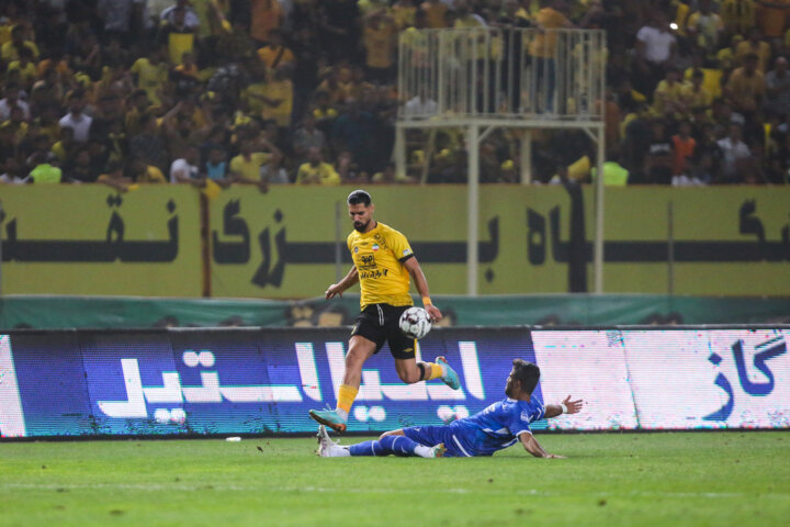 سپاهان فاتح جدال بزرگ با استقلال؛ صدرجدول طلایی ماند