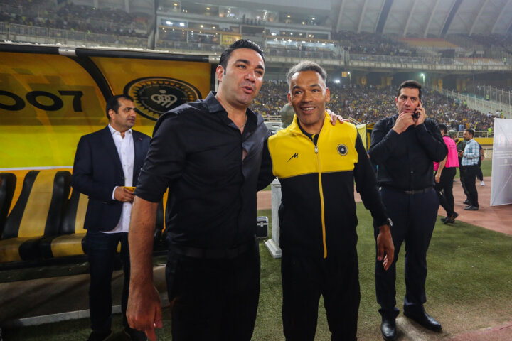 سپاهان فاتح جدال بزرگ با استقلال؛ صدرجدول طلایی ماند