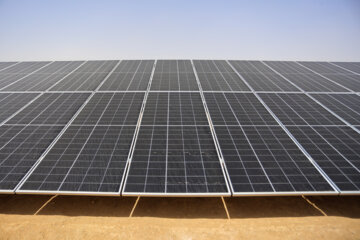 صادرات برق راهی برای توسعه انرژی‌های تجدیدپذیر/ دانش ساخت نیروگاه‌های خورشیدی بومی شد