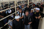زائران اربعین از درج مُهر ورود به عراق مطمئن شوند