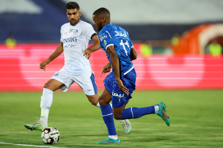 پیروزی استقلال در شب درخشان حسینی؛ هزارمین گل آبی با سر مهرداد