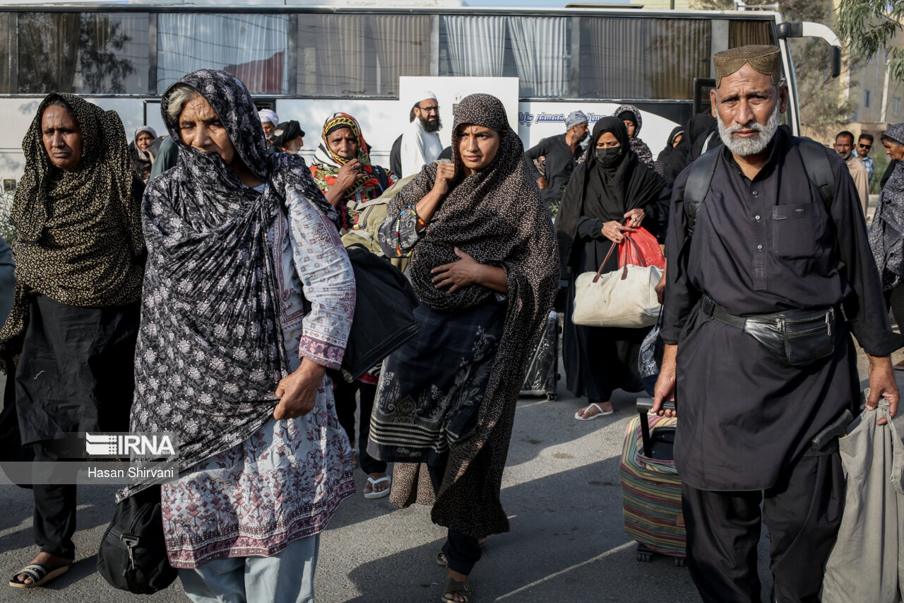 ورود بیش از ۷۴ هزار زائر پاکستانی از مرزهای سیستان و بلوچستان به کشور