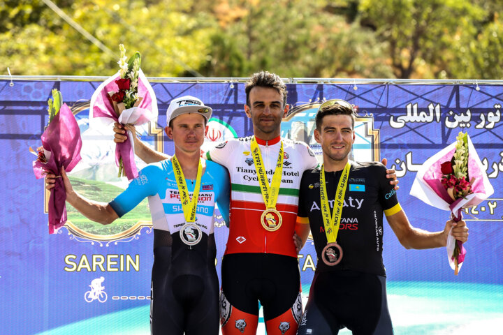 ایران-آذربائیجان سائیکل ریس  کا آخری مرحلہ ایران کے سعید صفر زادے نے جیت لیا