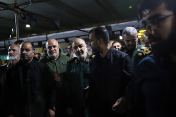 El comandante del CGRI visita el puesto de control fronterizo de Shalamche
