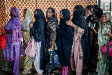 زائران پاکستانی در مرز ریمدان