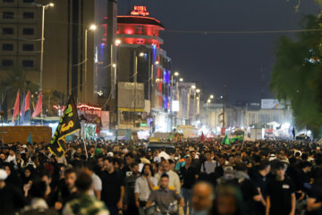 Arbaeen 2023 : marche nocturne des pèlerins 