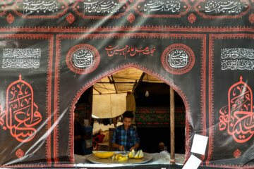 Les pèlerins d'Arbaeen à la frontière de Shalamcheh