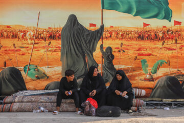 Les pèlerins d'Arbaeen à la frontière de Shalamcheh