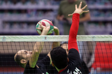 Entrenamiento de la selección iraní de voleibol sentado masculino
