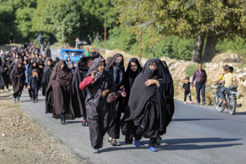 زائران پیاده «چناران شهر»